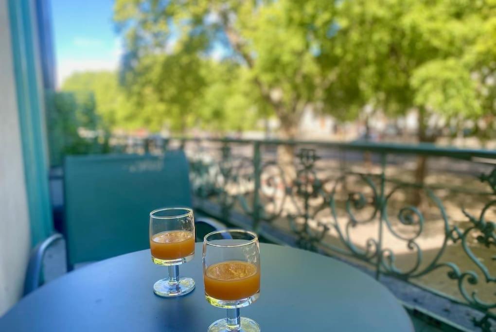 L'Historien - Avec Balcon Coeur De Nimes Leilighet Eksteriør bilde
