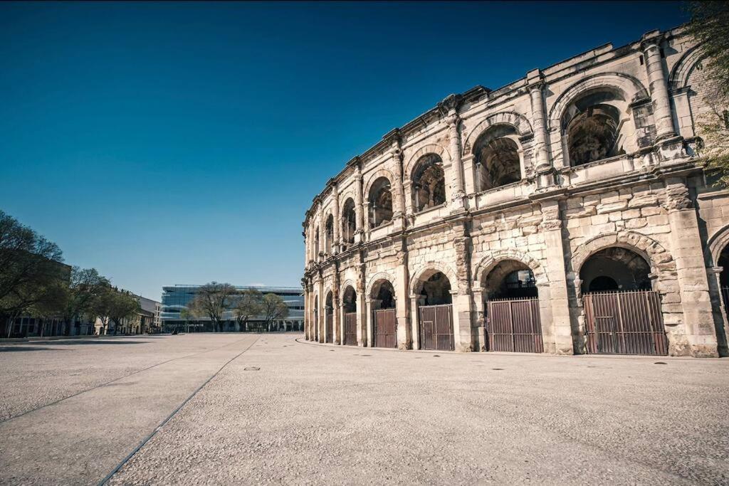 L'Historien - Avec Balcon Coeur De Nimes Leilighet Eksteriør bilde